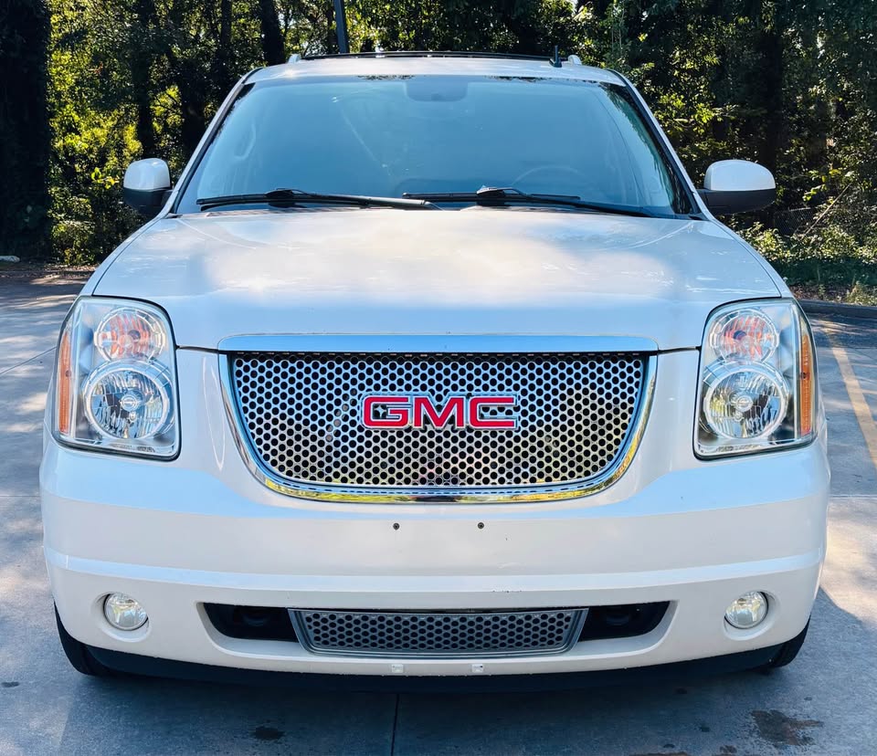 2012 GMC Yukon - $7,495