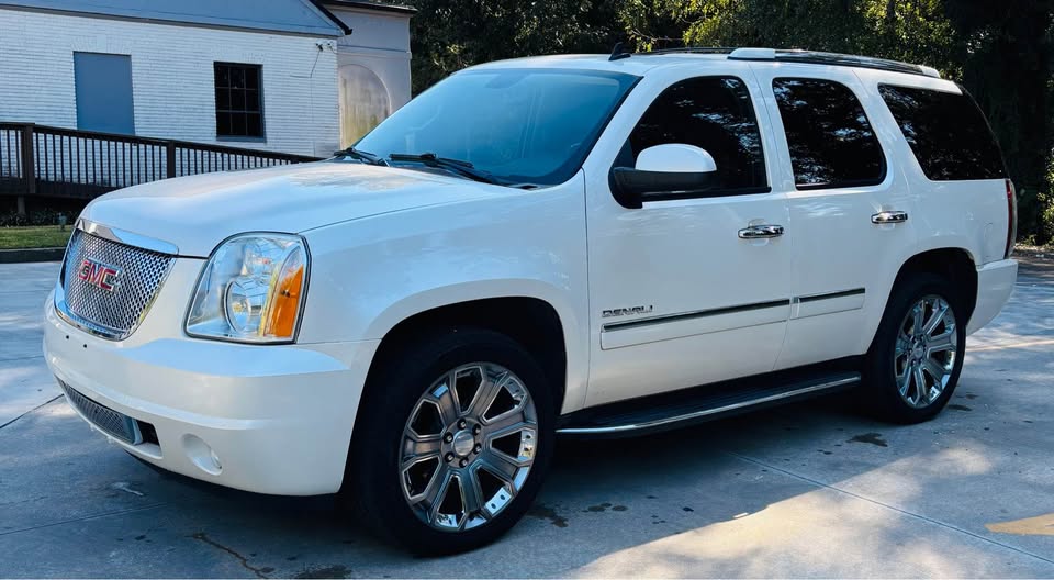 2012 GMC Yukon - $7,495
