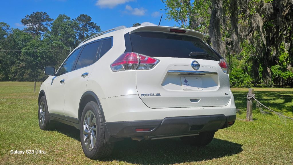 2015 Nissan Rogue SL photo