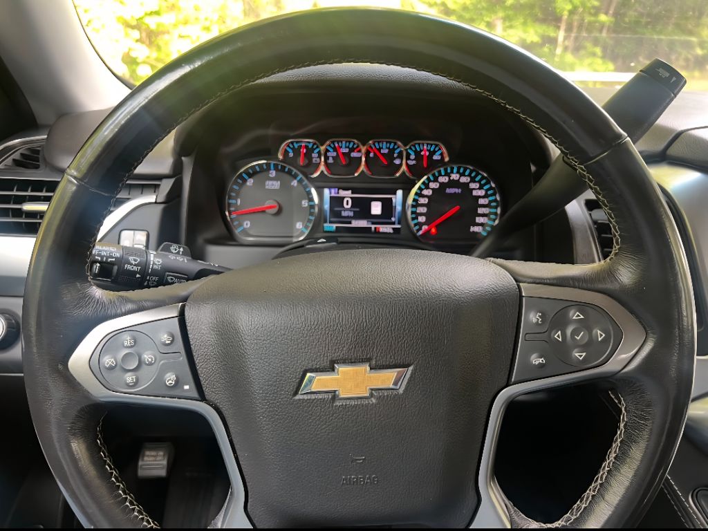2020 Chevrolet Tahoe LT photo