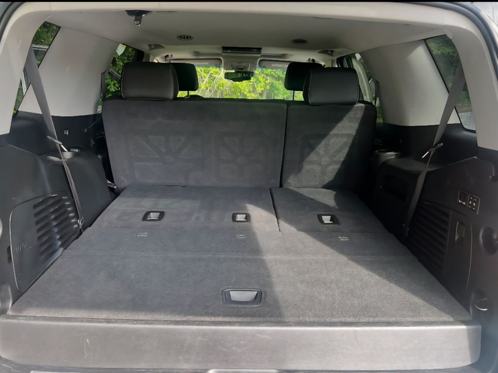 2020 Chevrolet Tahoe LT photo