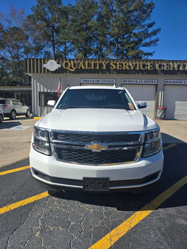 2019 Chevrolet Suburban 1500 LT photo