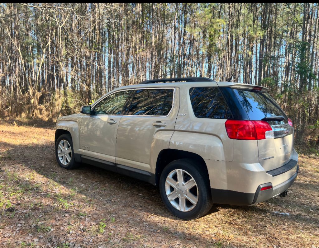 2010 GMC Terrain SLT-1 photo