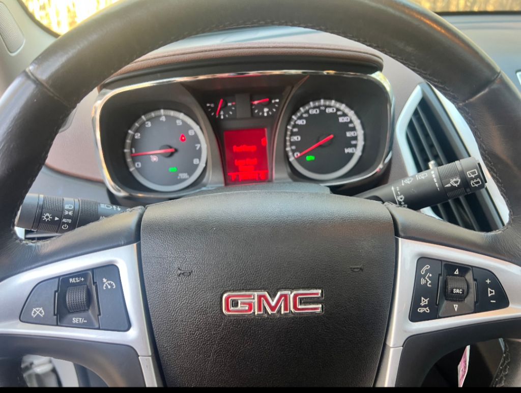 2010 GMC Terrain SLT-1 photo