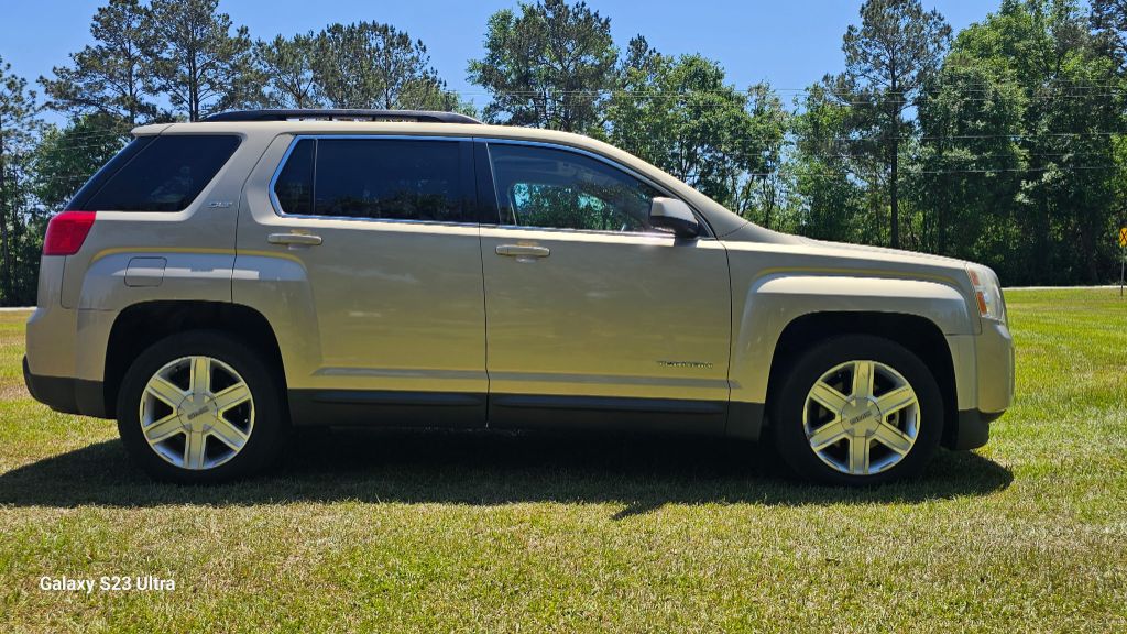 2010 GMC Terrain SLT-1 photo