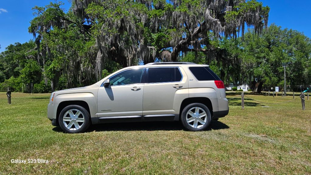 2010 GMC Terrain SLT-1 photo