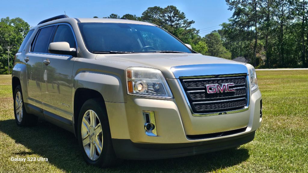 2010 GMC Terrain SLT-1 photo