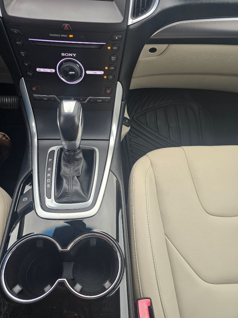 2015 Ford Edge Titanium photo