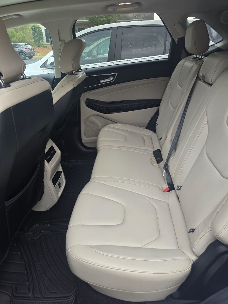 2015 Ford Edge Titanium photo