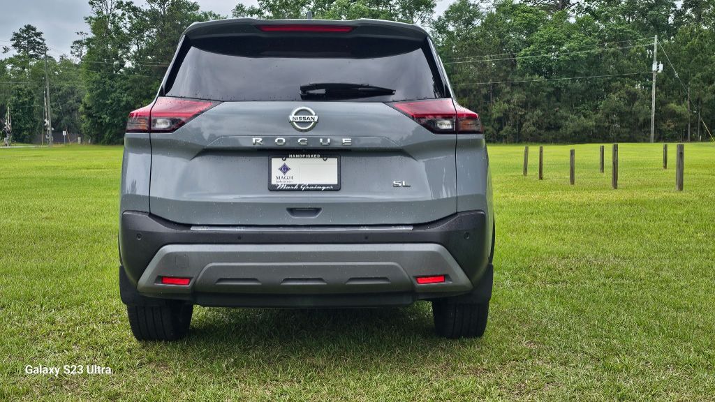2021 Nissan Rogue SL photo