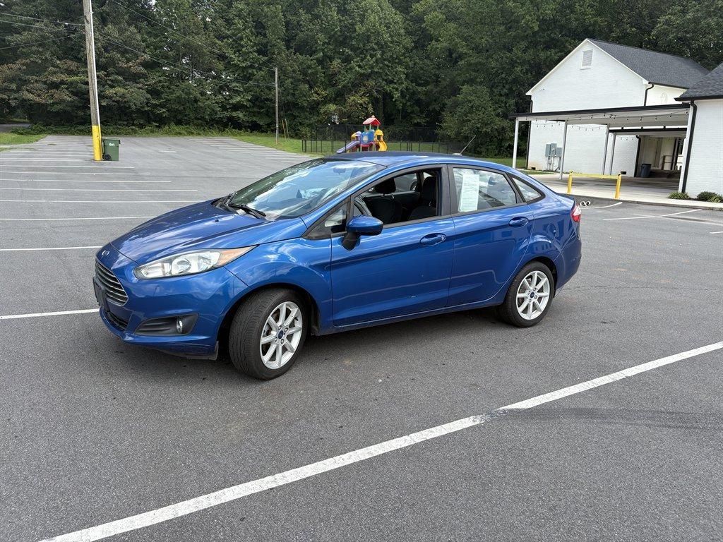 2019 Ford Fiesta - $9,595