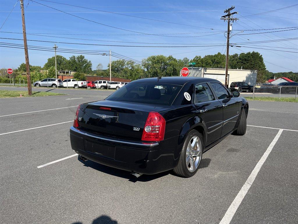 2008 Chrysler 300 - $3,300
