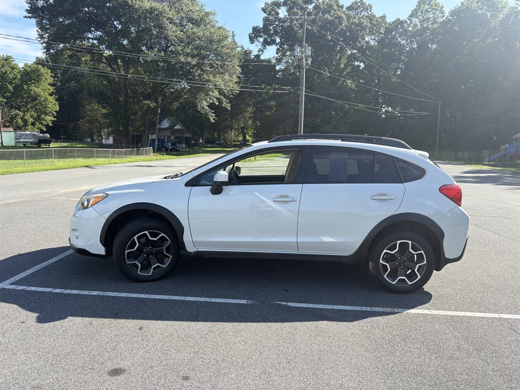 2015 Subaru Crosstrek - $12,500