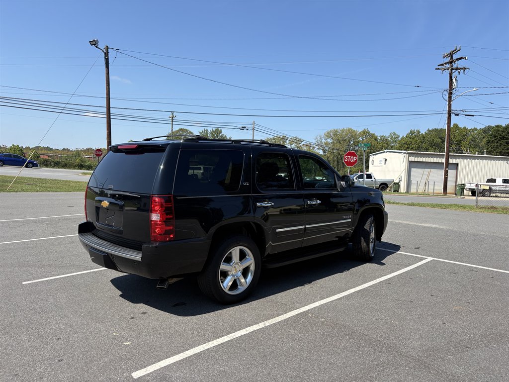 2014 Chevrolet Tahoe - $16,500