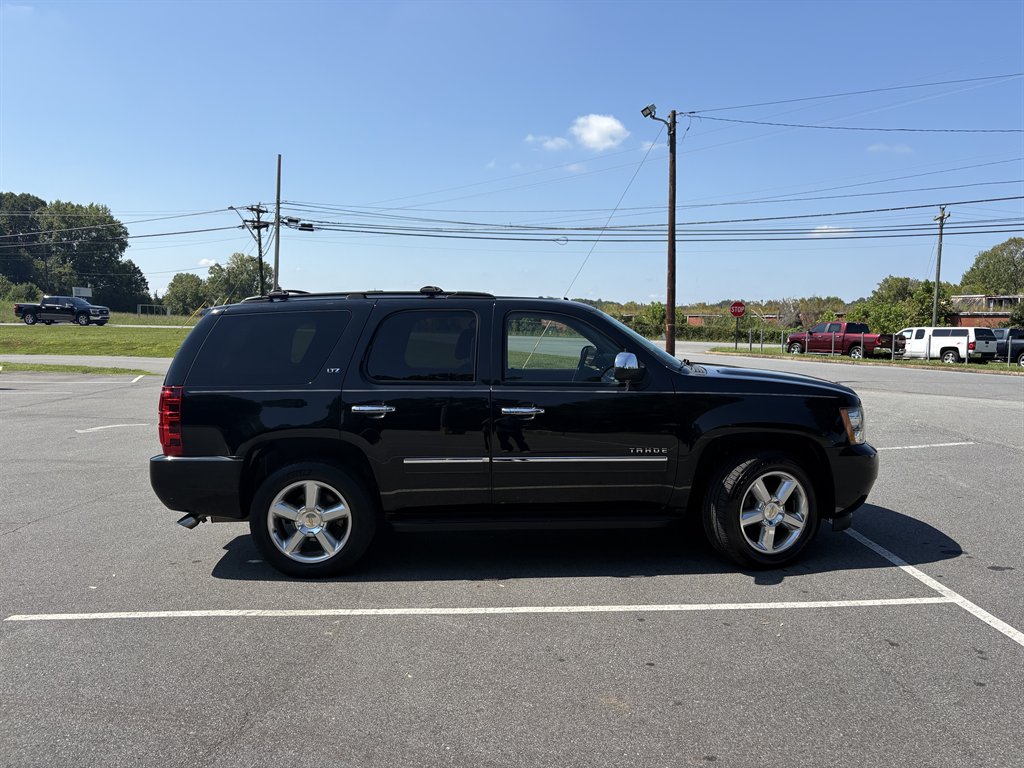 2014 Chevrolet Tahoe - $16,500