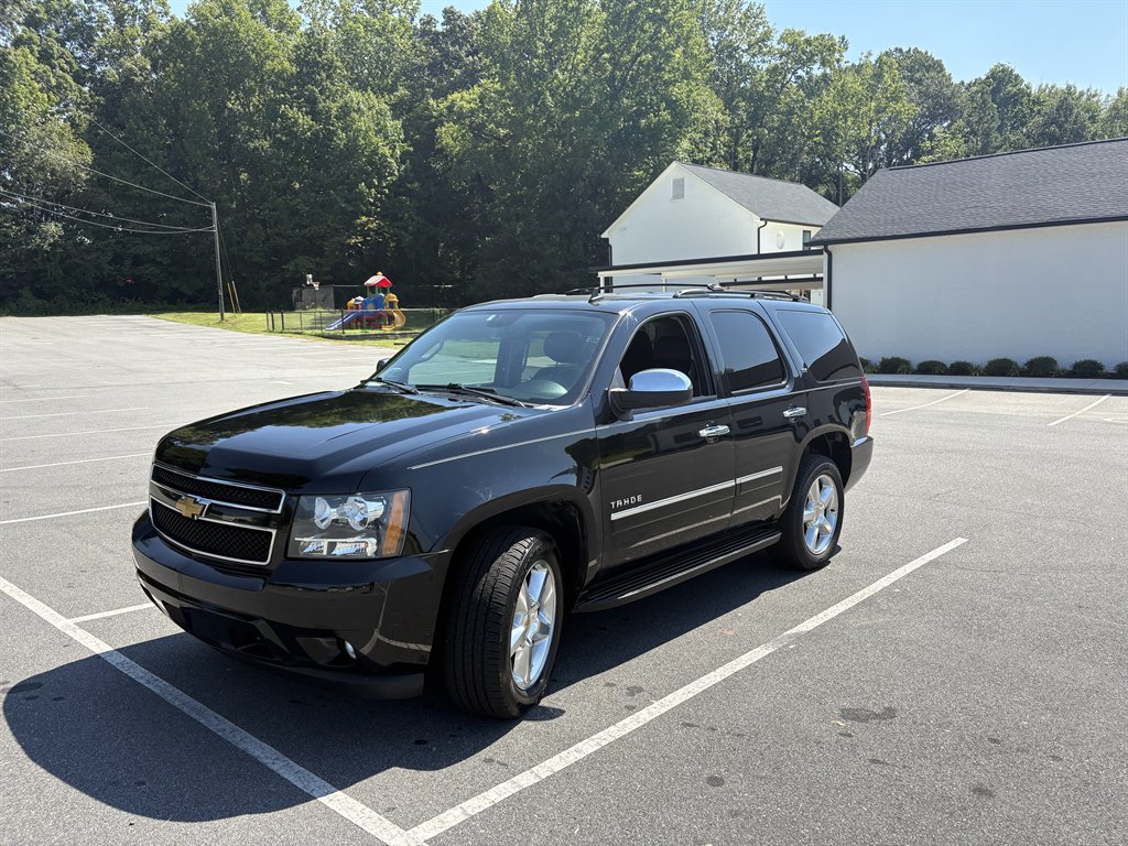 2014 Chevrolet Tahoe - $16,500