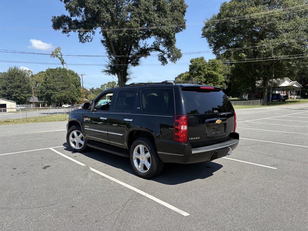 2014 Chevrolet Tahoe - $16,500