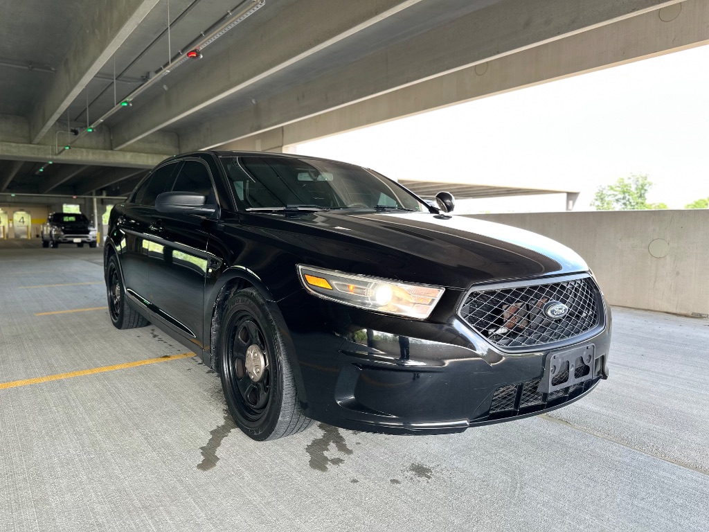 2015 Ford Taurus SEL photo