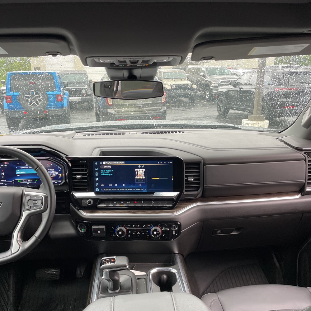 2025 Chevrolet Silverado 1500 - $52,750
