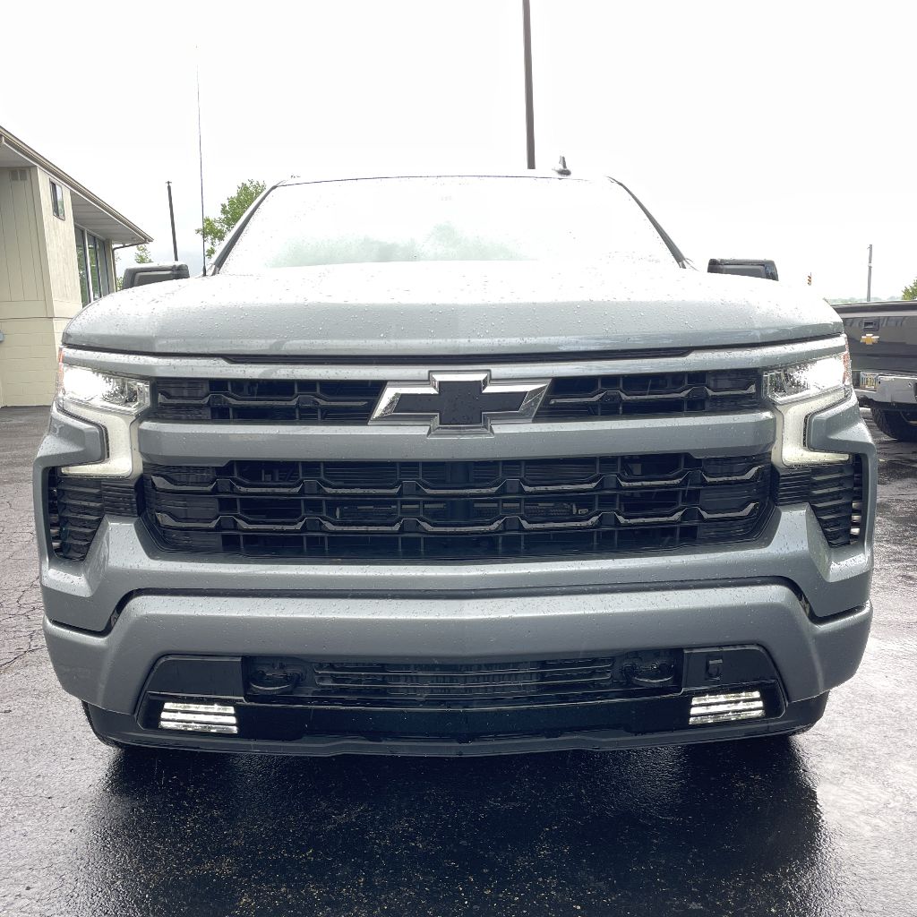 2025 Chevrolet Silverado 1500 - $52,750