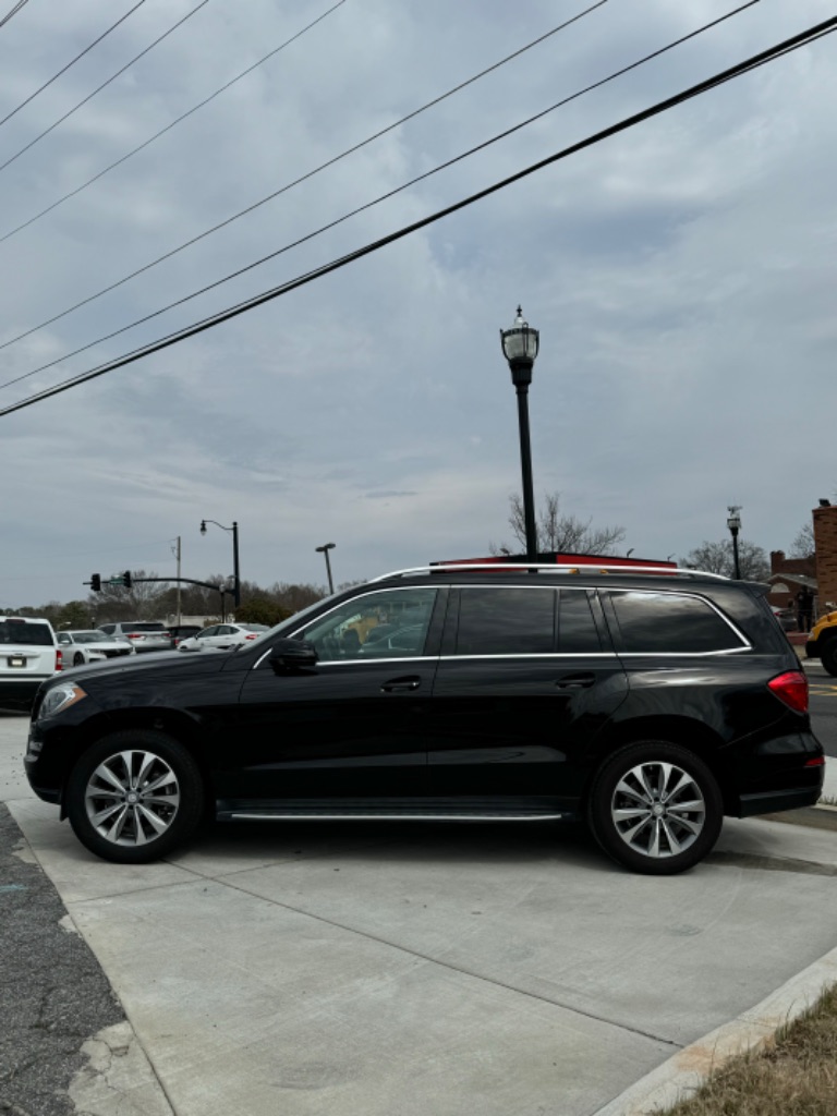 2013 Mercedes-Benz GL-Class GL450 4MATIC photo
