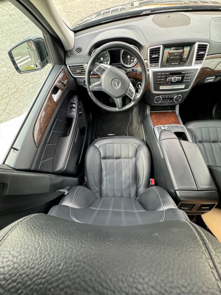 2013 Mercedes-Benz GL-Class GL450 4MATIC photo