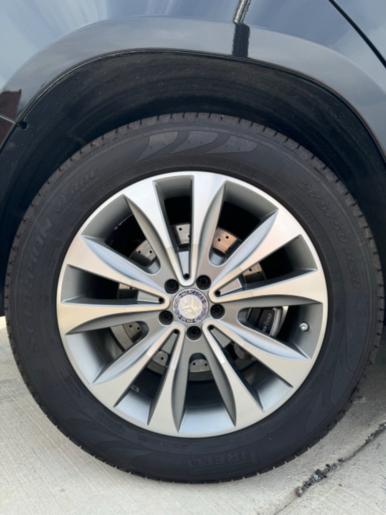 2013 Mercedes-Benz GL-Class - $12,500