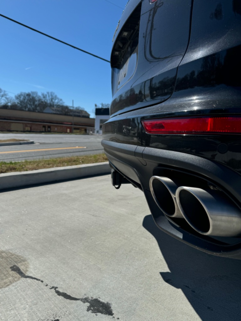 2017 Porsche Cayenne - $28,799