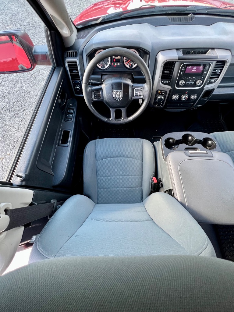 2016 Ram 1500 - $16,500