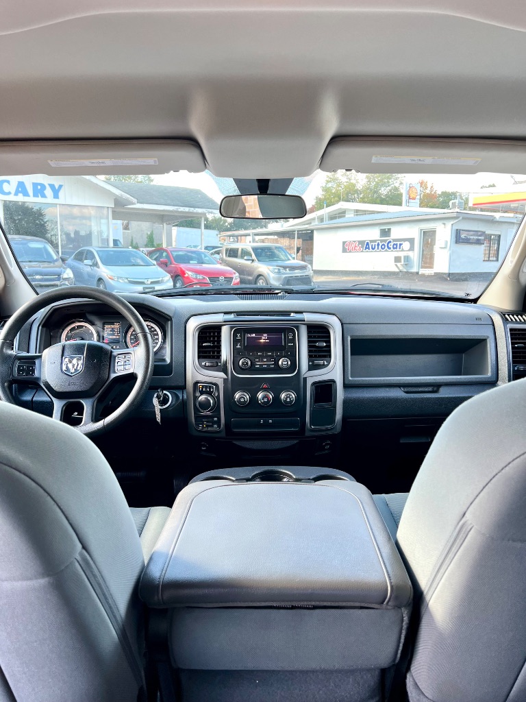 2016 Ram 1500 - $16,500