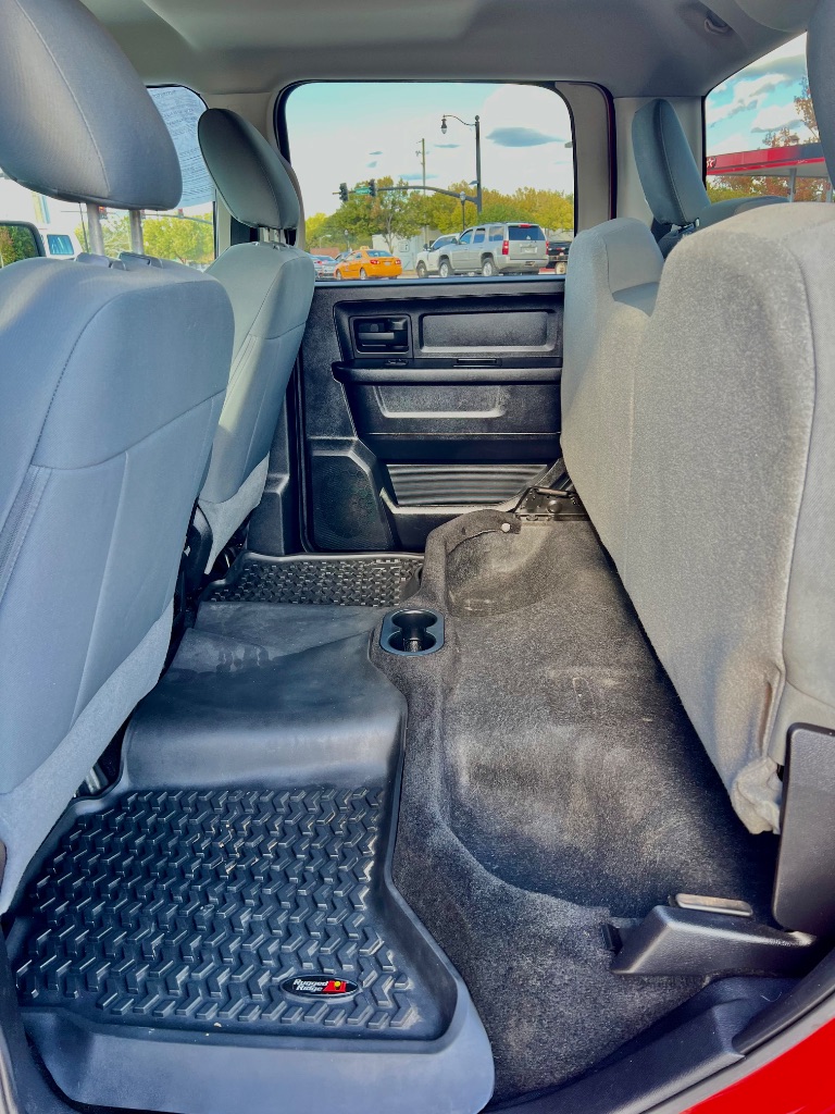 2016 Ram 1500 - $16,500