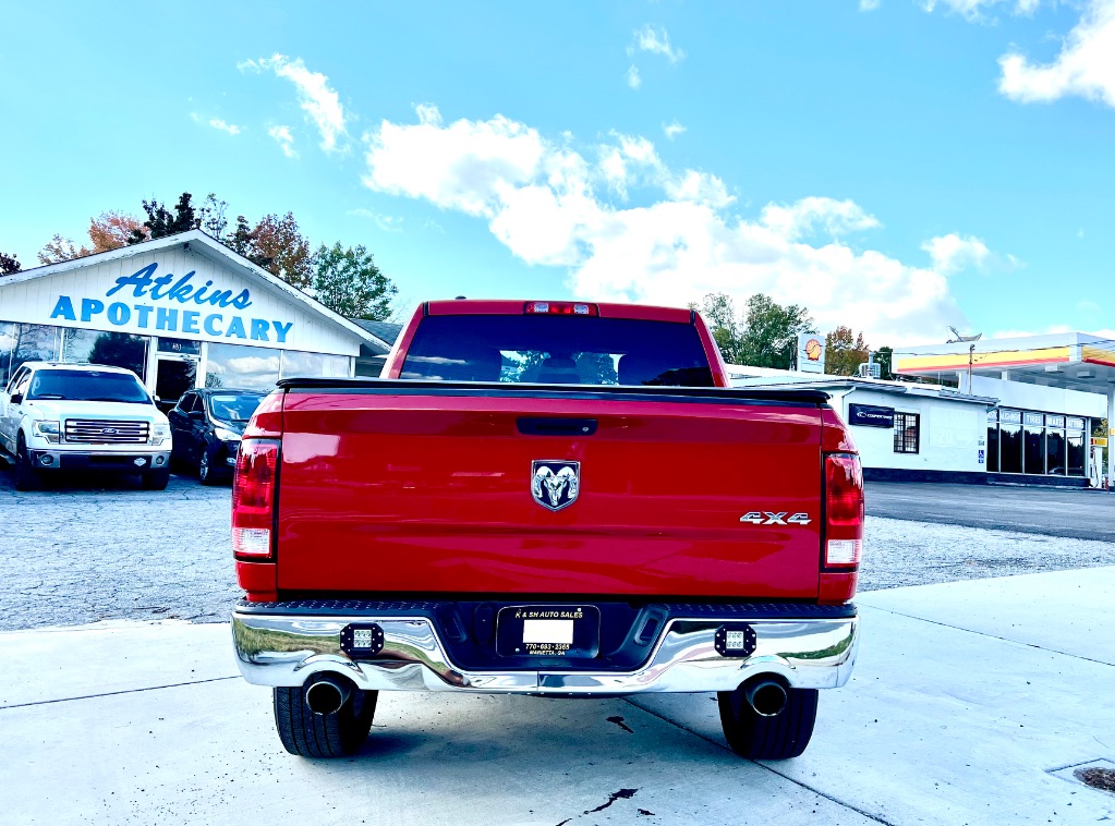 2016 Ram 1500 - $16,500