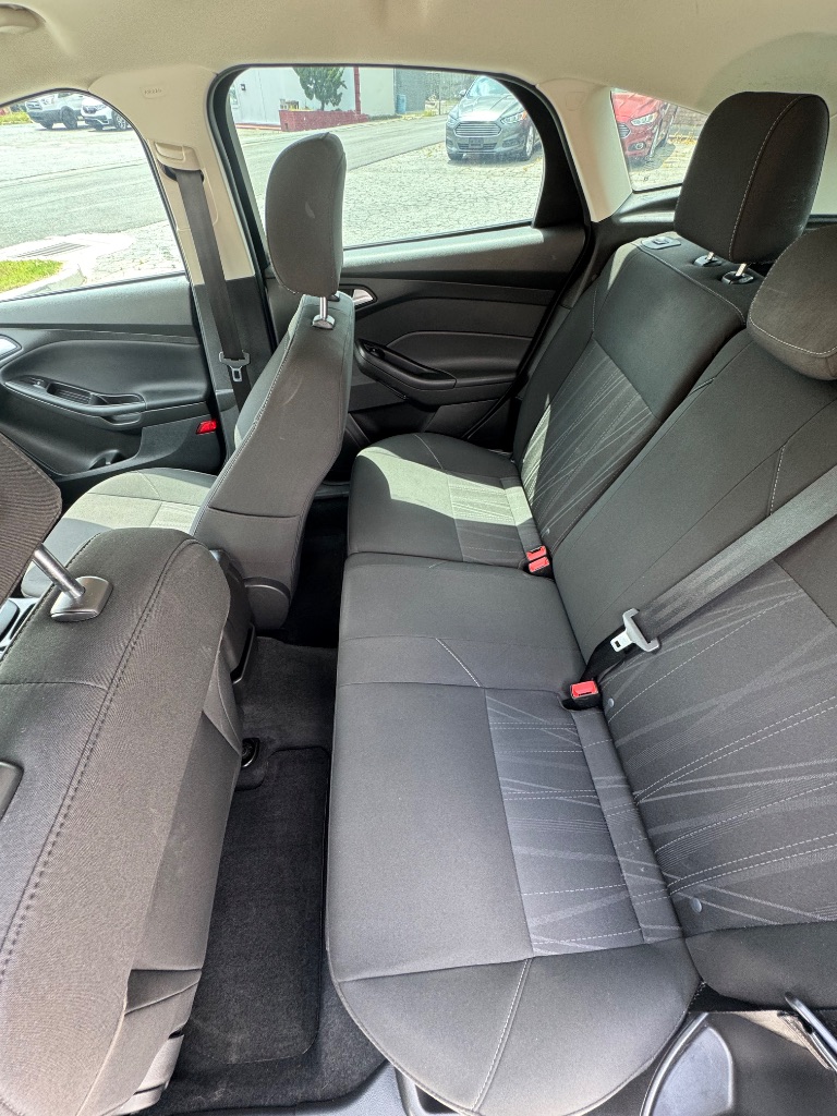 2017 Ford Focus - $7,999