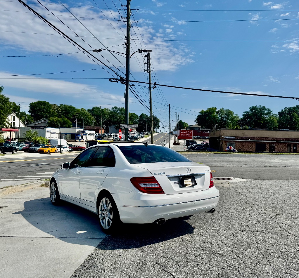 2013 Mercedes-Benz C-Class - $9,712