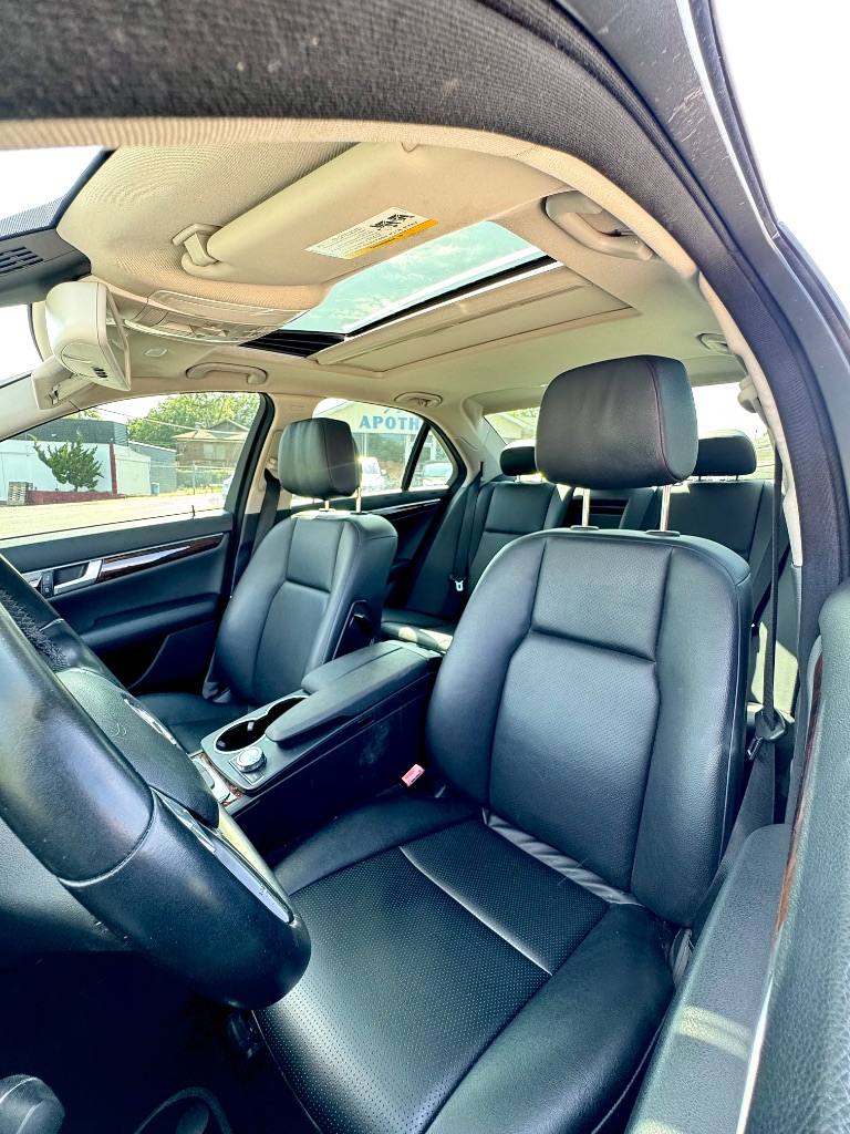 2013 Mercedes-Benz C-Class - $9,712