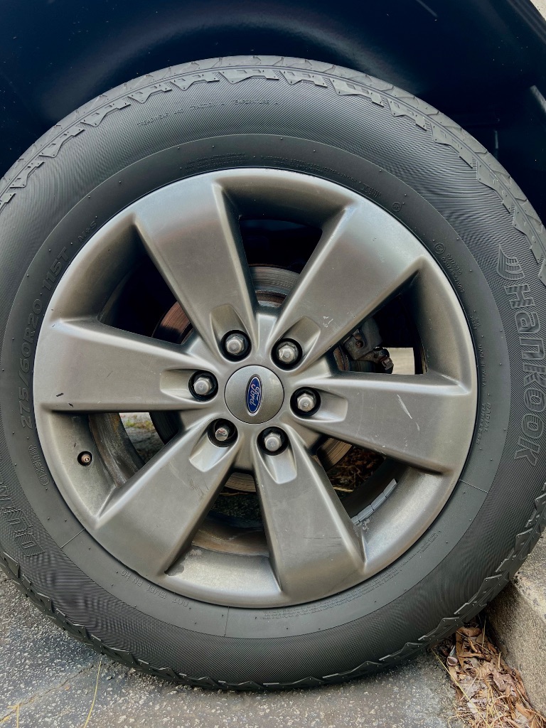 2014 Ford F-150 - $11,999