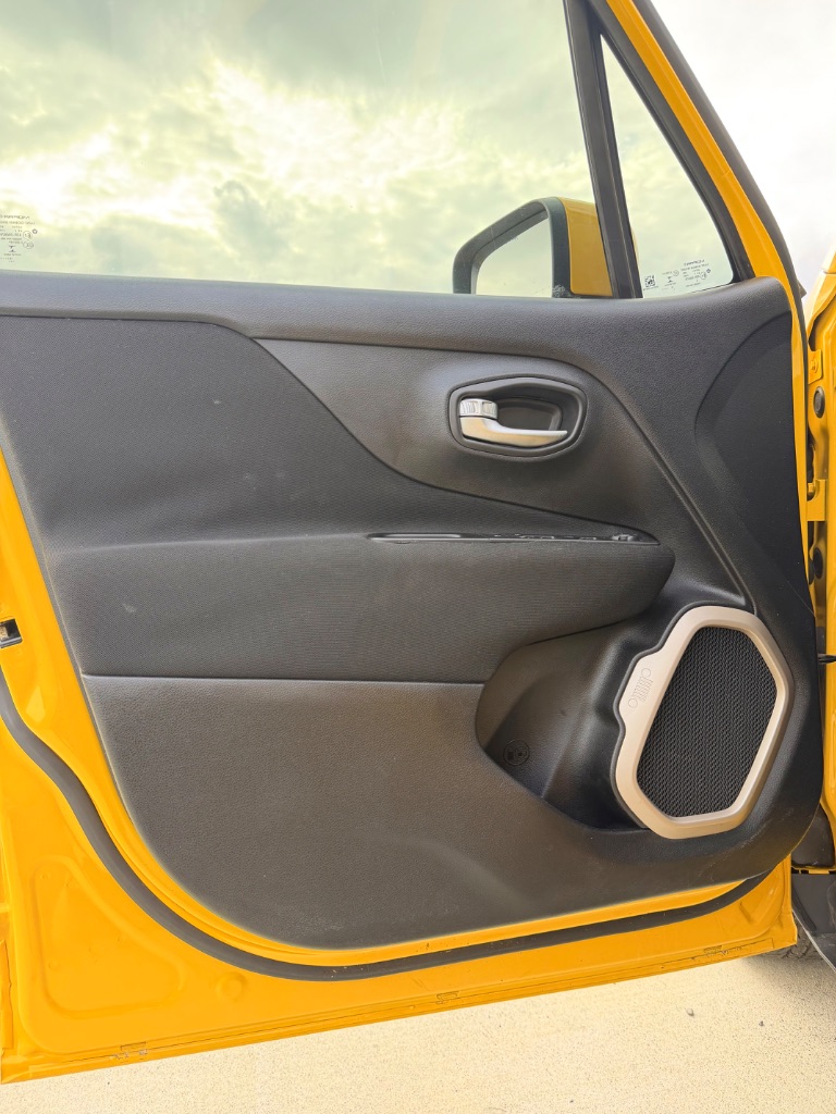 2015 Jeep Renegade - $8,999