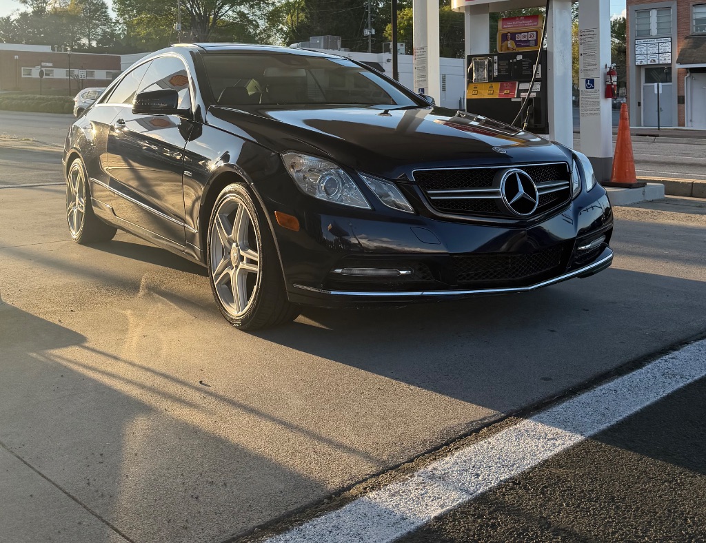 2012 Mercedes-Benz E-Class - $9,499