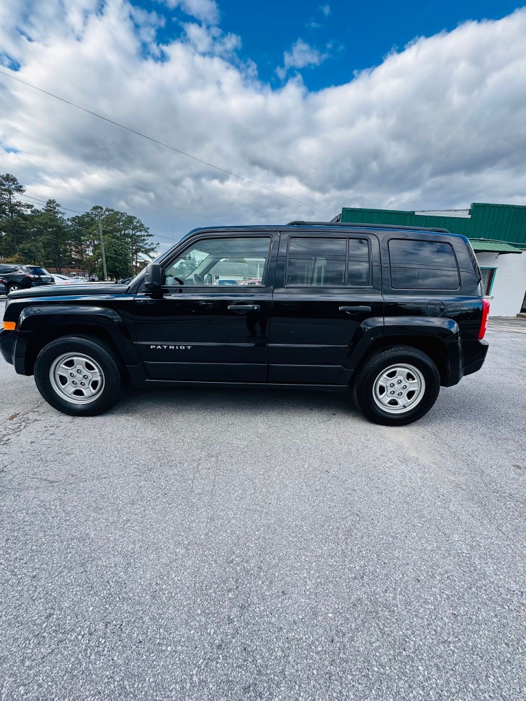 2016 Jeep Patriot Sport photo