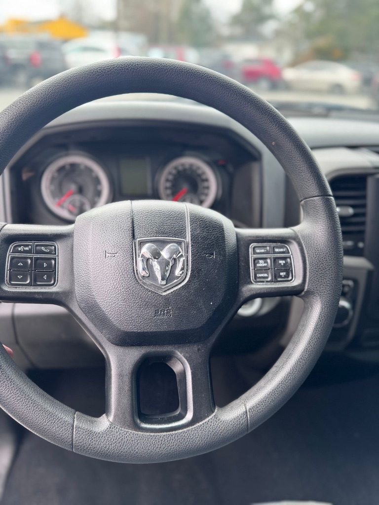 2019 RAM 1500 DS Tradesman photo