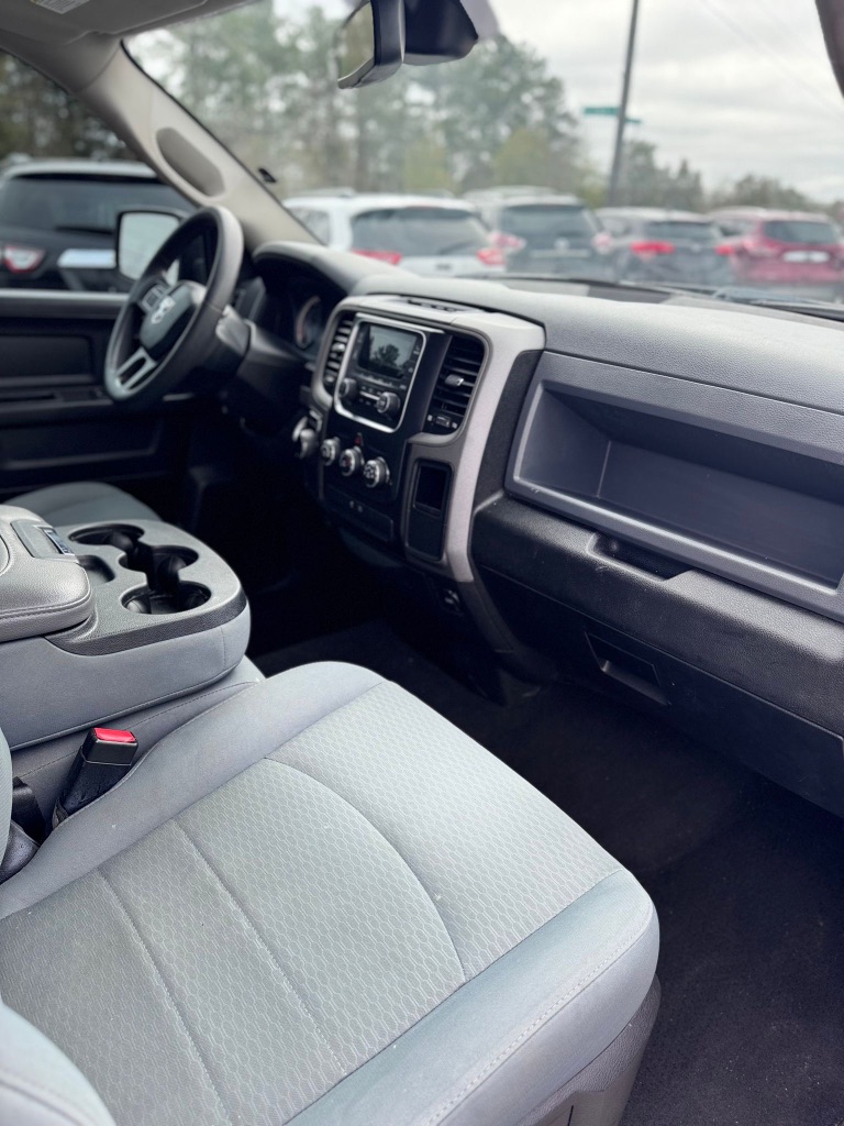 2019 RAM 1500 DS Tradesman photo