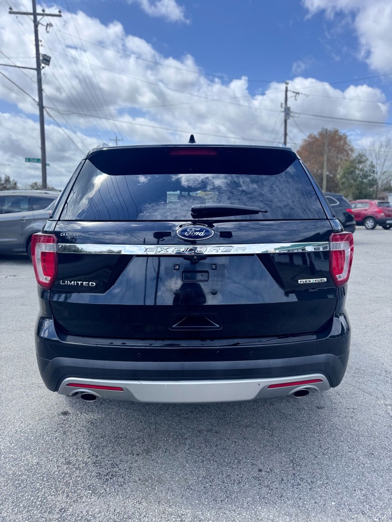 2016 Ford Explorer Limited photo