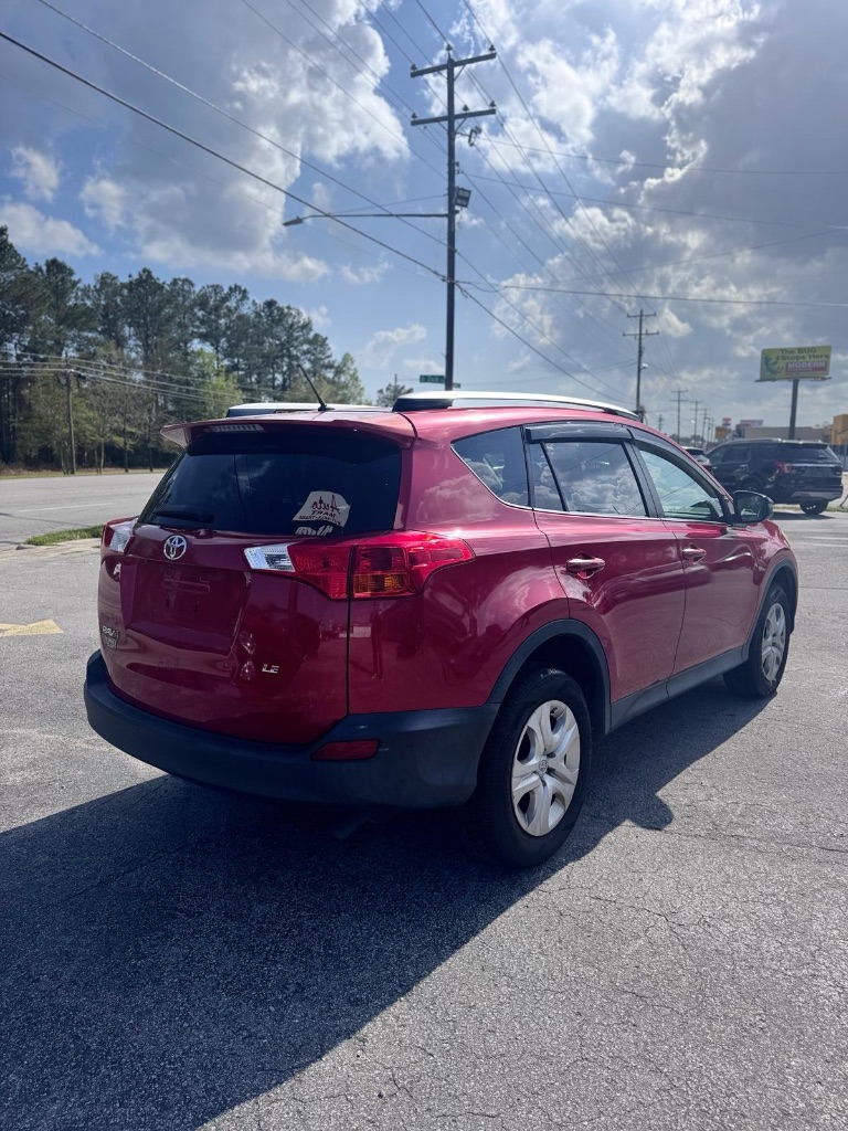 2014 Toyota RAV4 LE photo