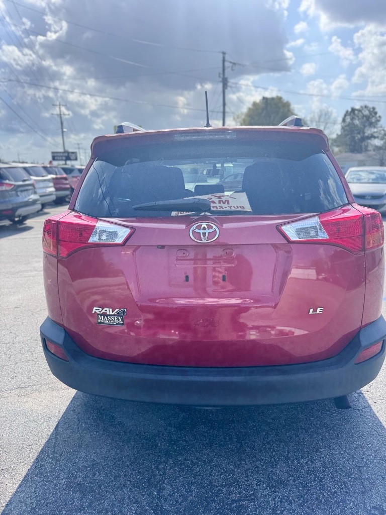 2014 Toyota RAV4 LE photo