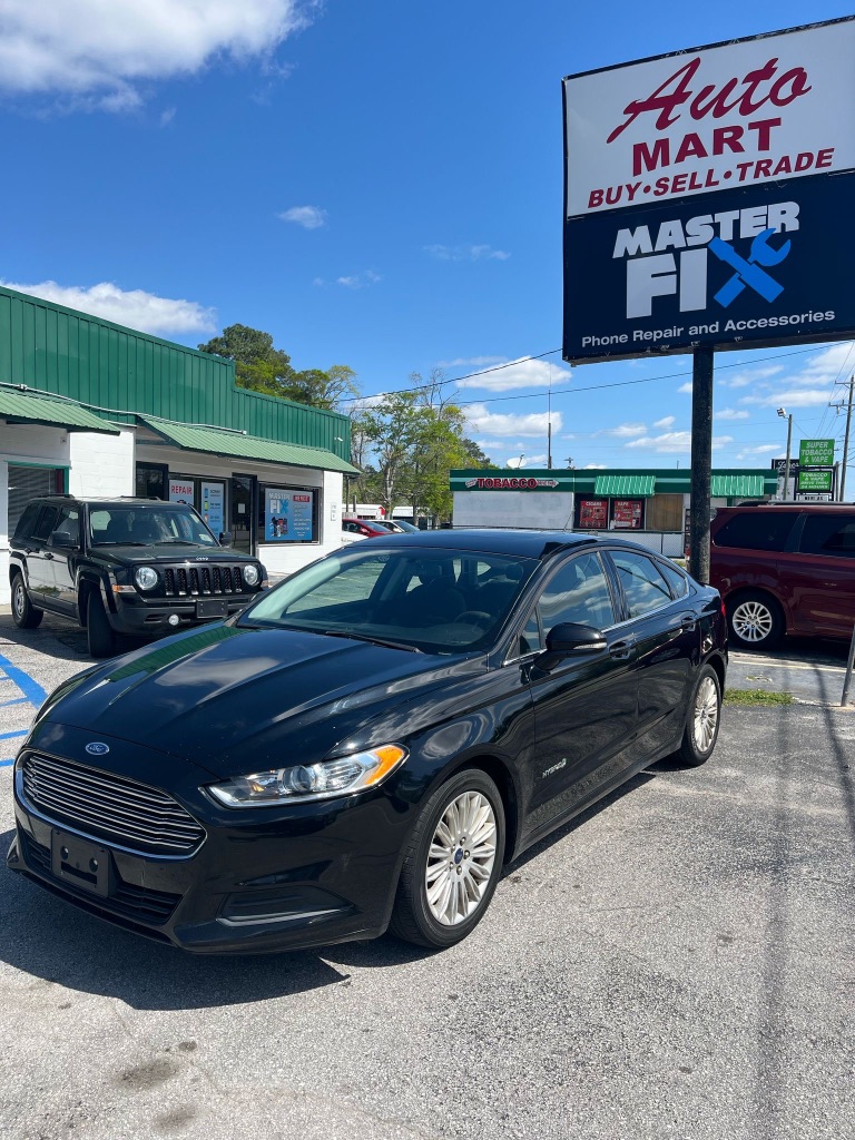 2016 Ford Fusion SE Hybrid photo