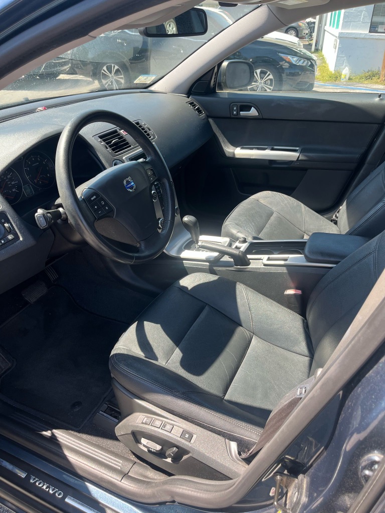 2008 Volvo S40 T5 photo