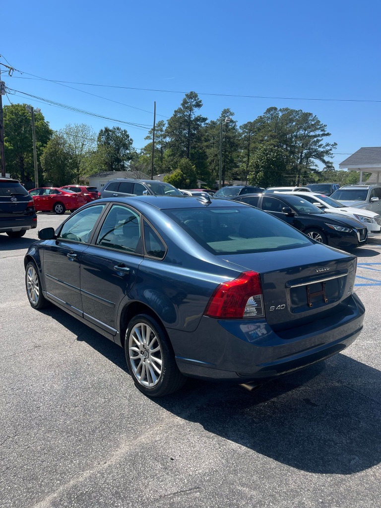 2008 Volvo S40 T5 photo