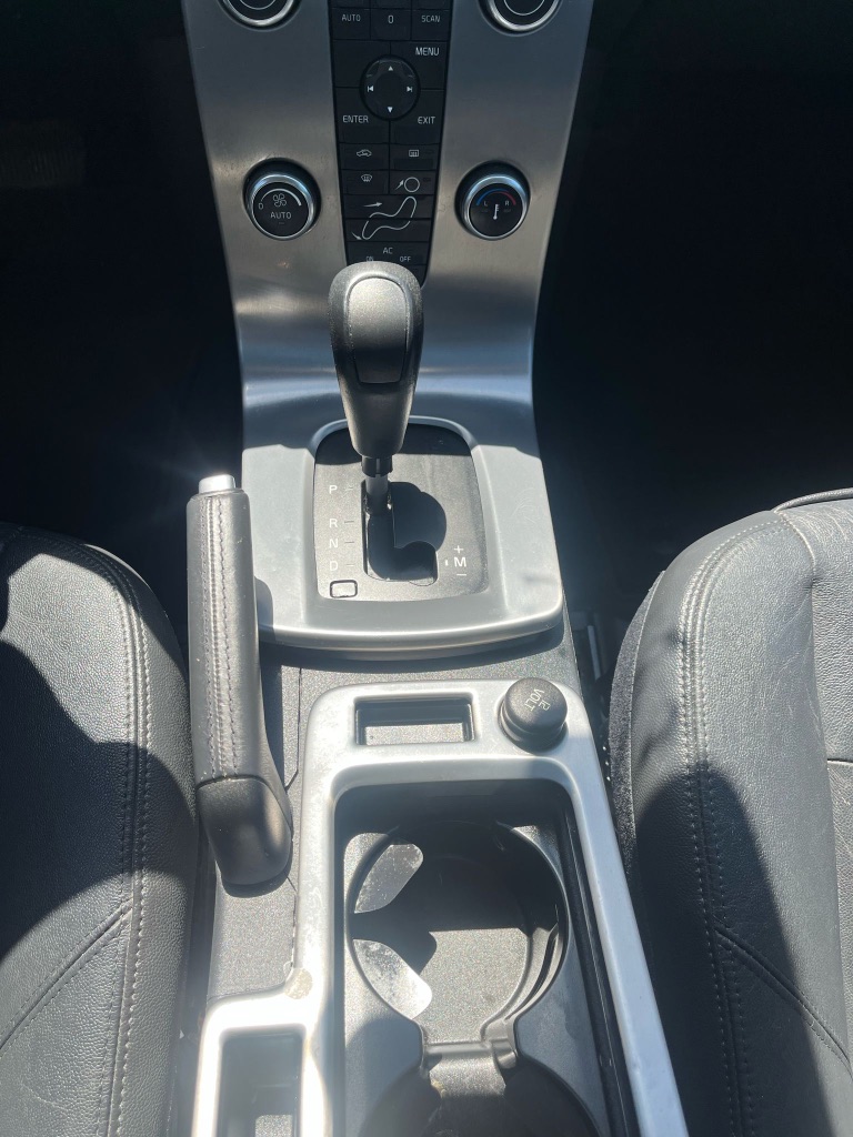 2008 Volvo S40 T5 photo