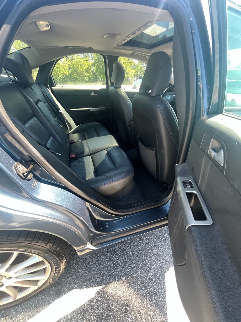 2008 Volvo S40 T5 photo