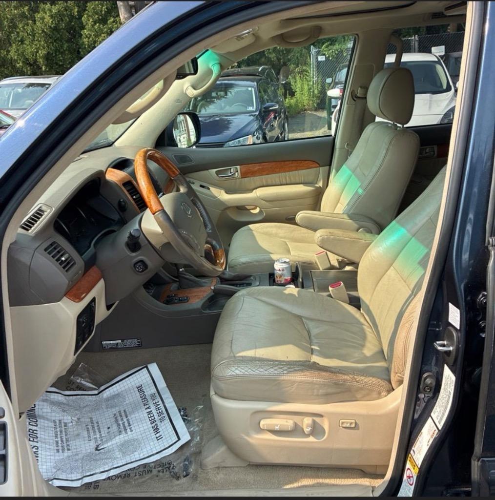 2005 Lexus GX - $6,999